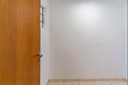 Casa para alugar com 300m², 4 quartos e 2 vagas Casa para alugar com 300m², 4 quartos e 2 vagasCloset do Quarto 4