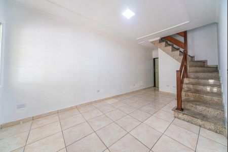 Casa para alugar com 300m², 4 quartos e 2 vagas Casa para alugar com 300m², 4 quartos e 2 vagasSala