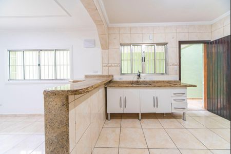 Casa para alugar com 300m², 4 quartos e 2 vagas Casa para alugar com 300m², 4 quartos e 2 vagasCozinha