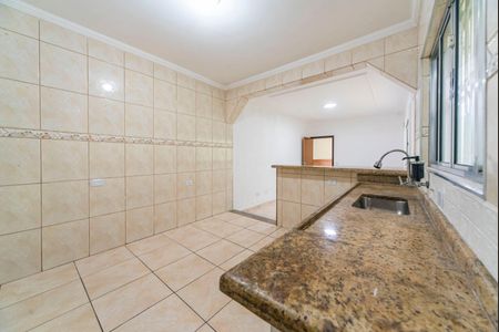Casa para alugar com 300m², 4 quartos e 2 vagas Casa para alugar com 300m², 4 quartos e 2 vagasCozinha