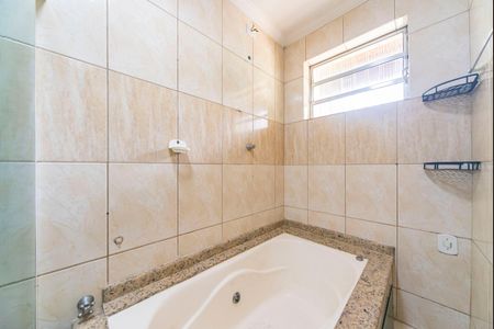 Casa para alugar com 300m², 4 quartos e 2 vagas Casa para alugar com 300m², 4 quartos e 2 vagasBanheiro do Quarto 4