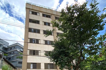 Apartamento para alugar com 135m², 3 quartos e 2 vagasFachada