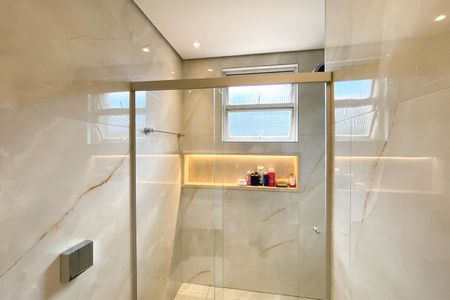 Apartamento para alugar com 135m², 3 quartos e 2 vagasBanheiro