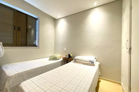 Apartamento para alugar com 135m², 3 quartos e 2 vagasQuarto 2