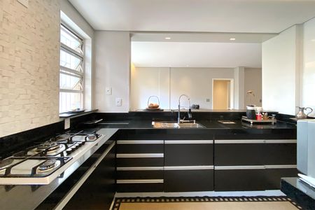 Apartamento para alugar com 135m², 3 quartos e 2 vagasCozinha