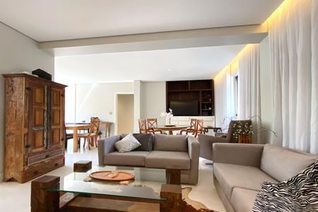 Apartamento para alugar com 135m², 3 quartos e 2 vagasSala