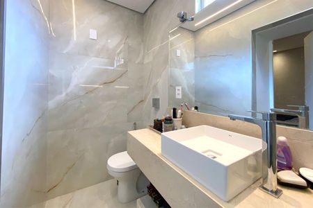 Apartamento para alugar com 135m², 3 quartos e 2 vagasBanheiro da Suíte 1