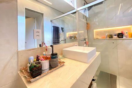 Apartamento para alugar com 135m², 3 quartos e 2 vagasBanheiro da Suíte 1