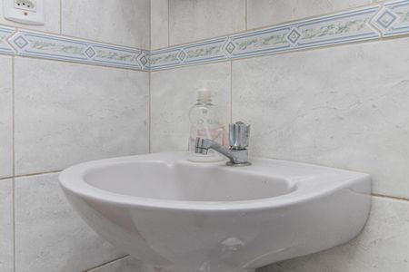 Banheiro de apartamento à venda com 1 quarto, 40m² em Cidade Baixa, Porto Alegre