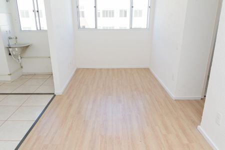 Apartamento para alugar com 42m², 2 quartos e 1 vaga Apartamento para alugar com 42m², 2 quartos e 1 vagaSala
