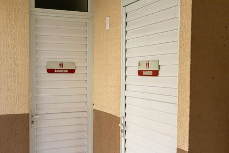 Apartamento para alugar com 42m², 2 quartos e 1 vaga Apartamento para alugar com 42m², 2 quartos e 1 vagaBanheiro Social