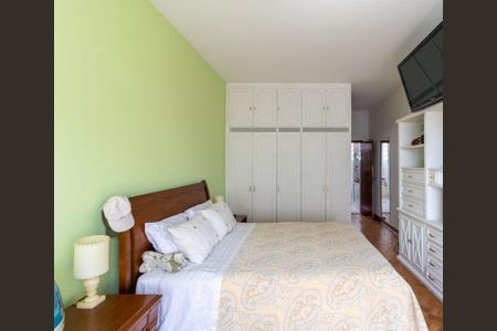 Apartamento à venda com 3 quartos, 243m² em Santa Cecilia, São Paulo