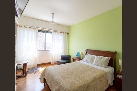 Apartamento à venda com 3 quartos, 243m² em Santa Cecilia, São Paulo