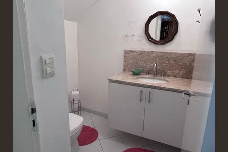 Casa à venda com 195m², 3 quartos e 3 vagas
