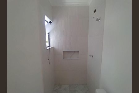 Casa à venda com 3 quartos, 100m² em Bosque da Saúde, São Paulo