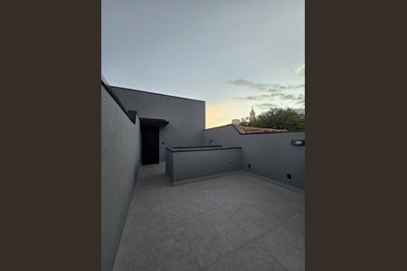 Casa à venda com 192m², 4 quartos e 2 vagas