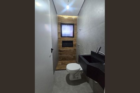Casa à venda com 192m², 4 quartos e 2 vagas
