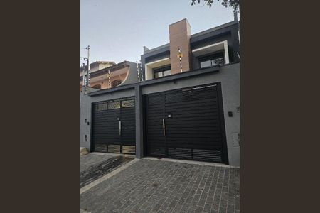 Casa à venda com 192m², 4 quartos e 2 vagas