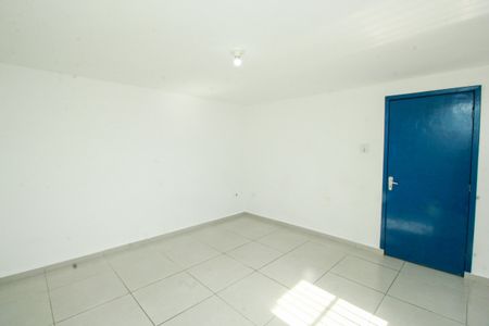 Quarto de casa para alugar com 1 quarto, 75m² em Vila Lucinda, Santo André