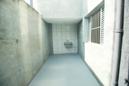 Casa para alugar com 75m², 1 quarto e sem vagaÁrea de Serviço