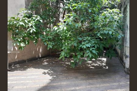 Casa à venda com 150m², 3 quartos e 8 vagas