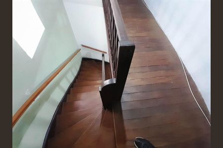 Casa à venda com 150m², 3 quartos e 8 vagas