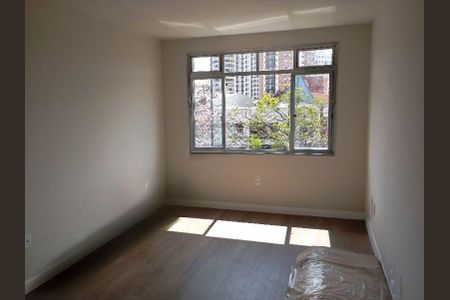 Sala de apartamento para alugar com 2 quartos, 53m² em Menino Deus, Porto Alegre