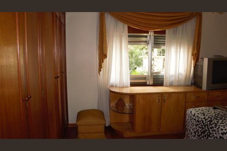 Casa à venda com 3 quartos, 200m² em Vila Mariana, São Paulo