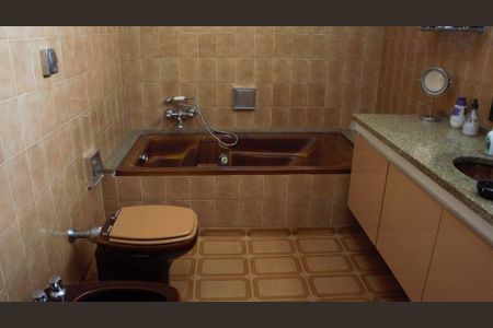 Casa à venda com 3 quartos, 200m² em Vila Mariana, São Paulo