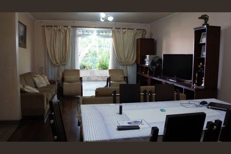 Casa à venda com 3 quartos, 200m² em Vila Mariana, São Paulo