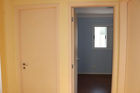 Casa de condomínio para alugar com 170m², 3 quartos e 2 vagasCorredor