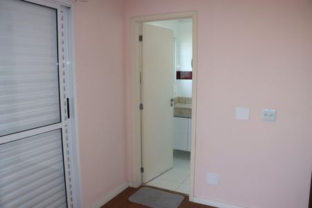 Casa de condomínio para alugar com 170m², 3 quartos e 2 vagasCorredor