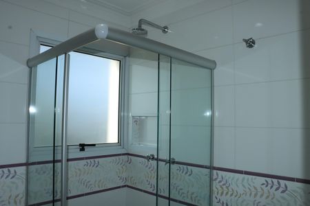 Casa de condomínio para alugar com 170m², 3 quartos e 2 vagasBanheiro social