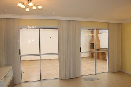 Casa de condomínio para alugar com 170m², 3 quartos e 2 vagasSala/cozinha