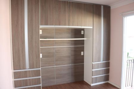 Casa de condomínio para alugar com 170m², 3 quartos e 2 vagasSuíte