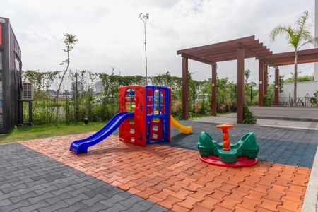 Apartamento à venda com 38m², 2 quartos e sem vagaÁrea Comum - Playground 