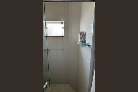 Casa à venda com 105m², 2 quartos e 2 vagasBanheiro da Suíte