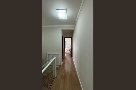Casa à venda com 105m², 2 quartos e 2 vagasCorredor