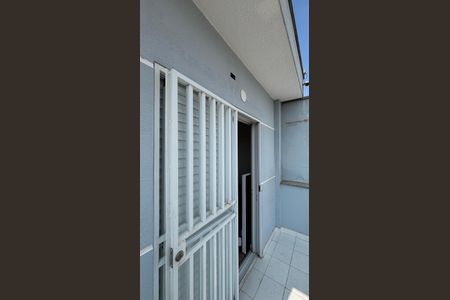 Casa à venda com 105m², 2 quartos e 2 vagasQuarto Varanda
