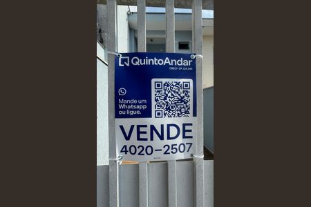 Casa à venda com 105m², 2 quartos e 2 vagasFachada