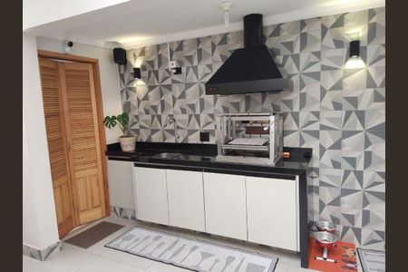 Casa à venda com 3 quartos, 126m² em Vila Mariana, São Paulo