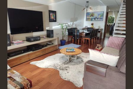 Casa à venda com 3 quartos, 126m² em Vila Mariana, São Paulo