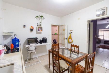 Casa à venda com 3 quartos, 120m² em Indianópolis, São Paulo