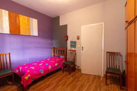 Casa à venda com 120m², 3 quartos e 1 vaga