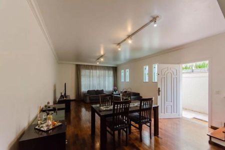 Casa à venda com 3 quartos, 165m² em Vila Mariana, São Paulo