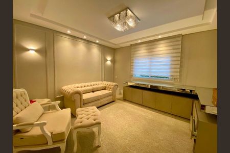 Casa à venda com 4 quartos, 384m² em Vila Mariana, São Paulo