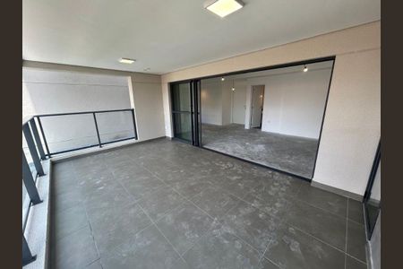 Apartamento à venda com 143m², 4 quartos e 2 vagas