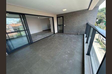 Apartamento à venda com 143m², 4 quartos e 2 vagas