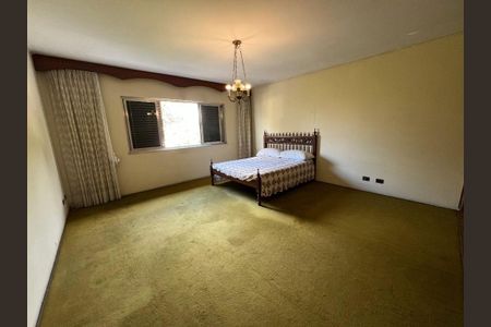 Casa à venda com 3 quartos, 250m² em Jardim da Gloria, São Paulo