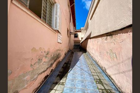 Casa à venda com 284m², 5 quartos e 5 vagas